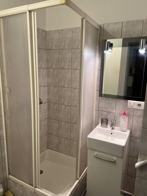 Studio A 2 Minutes De La Gare Apartment มูลูส ภายนอก รูปภาพ